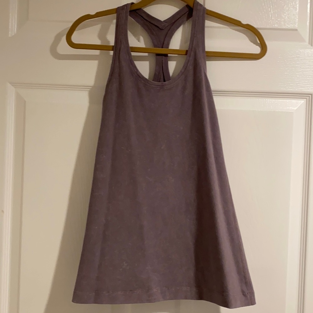 Lululemon racer back tank size 6